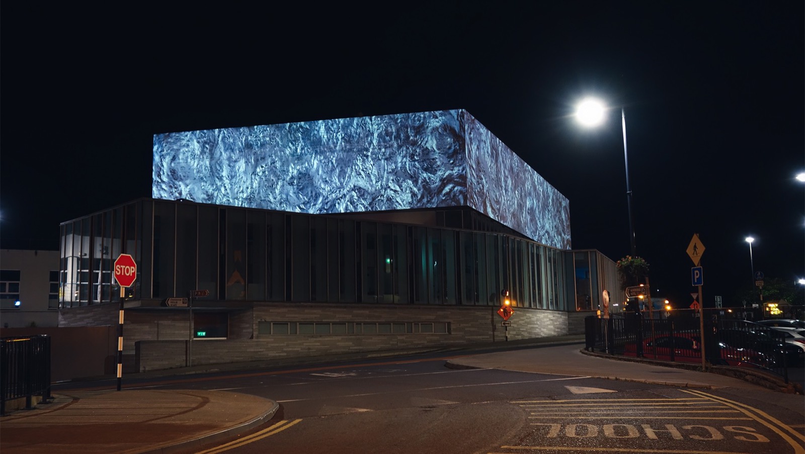 Art Gallery Facade — projection mapping case study