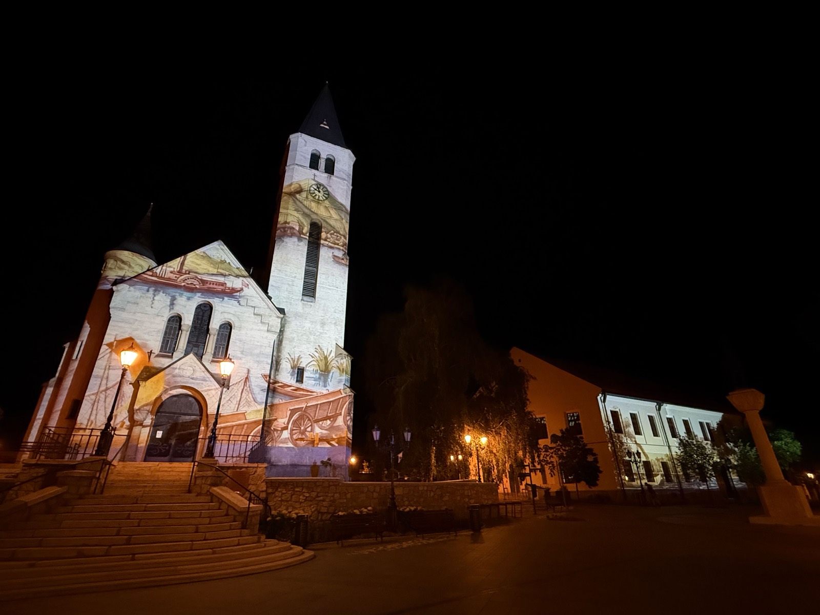 Illuminating Tokaj Main Square — photo 3